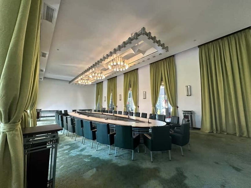 Free E-sim Saigon Instagram Half-Day Tour (Multilingual) - What the Tour Covers and What to Expect