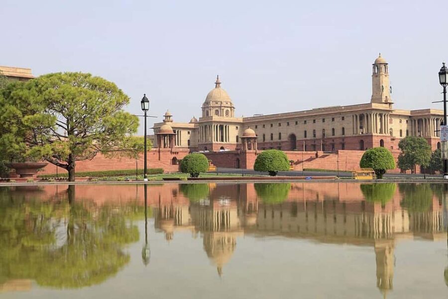 From Delhi: 4-Day Golden Triangle Tour with Agra and Jaipur - Transportation, Guides, and Overall Value