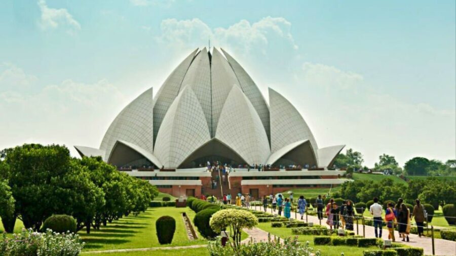 From Delhi: 5-Days Private Golden Triangle Tour with Pickup - Transportation and Group Experience