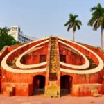 From Delhi: Jaipur Day Tour with Hotel Pickup by Car - Jal Mahal: The Water Palace