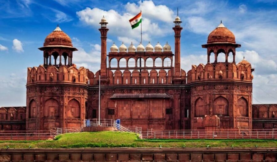 From Delhi: Old and New Delhi Sightseeing Tour with Guide - Who Is This Tour Best For?