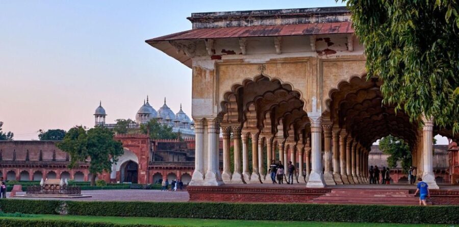 From Delhi: Taj Mahal & Agra Full Sameday Tour All Inclusive - Practical Details and Tips