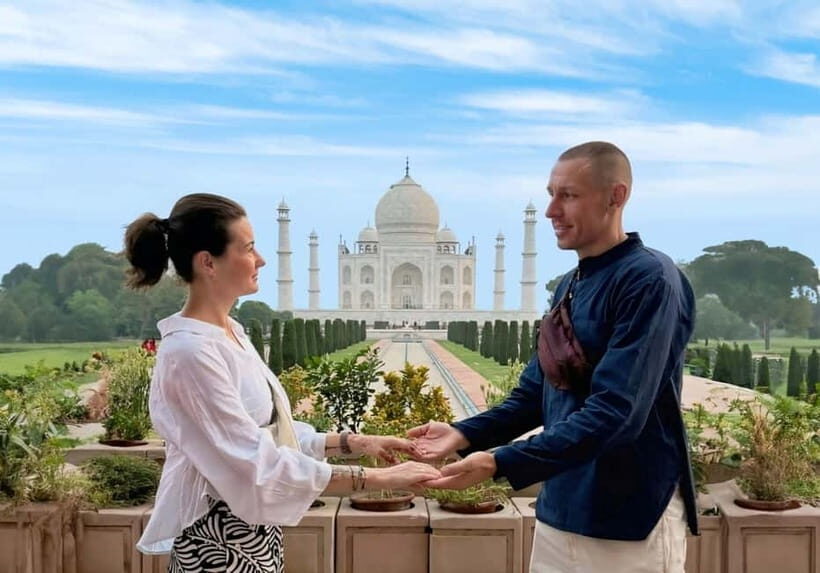 From Delhi: Taj Mahal & Agra Private Day Trip with 5* Lunch - The Experience in Practice
