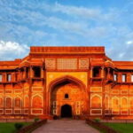 From Delhi: Taj Mahal Sunrise & Agra Day Tour with Transfers - 8:30 am: Breakfast at a Luxury Restaurant