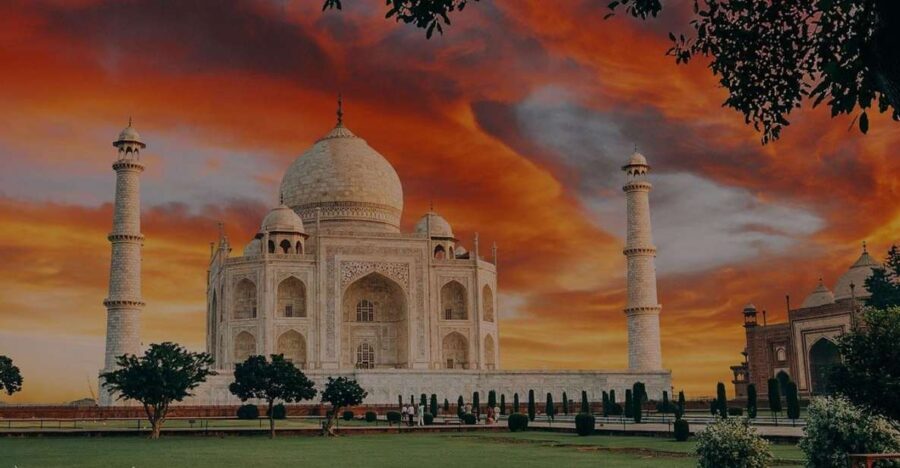 From Delhi: Taj Mahal Sunrise and Old Delhi Tour - By Car - The Value of This Tour