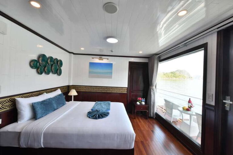 From Hanoi: 2-Day Halong Sapphire Cruise with Balcony Cabin - What Makes the Sapphire Cruise Stand Out?