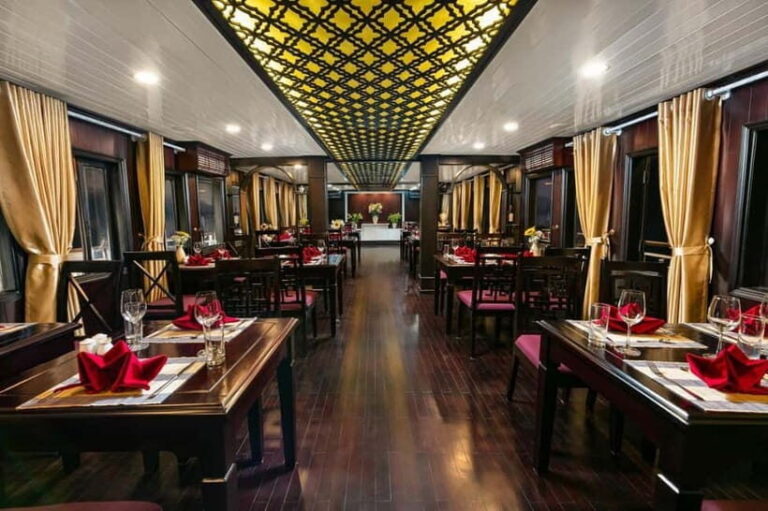 From Hanoi/Ha Long:La Regina 4 star cruise - Bai Tu Long Bay - The Value of This Experience