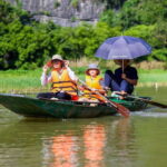 From Hanoi: Hoa Lu, Tam Coc & Mua Cave Day Tour Small group - Why This Tour Stands Out