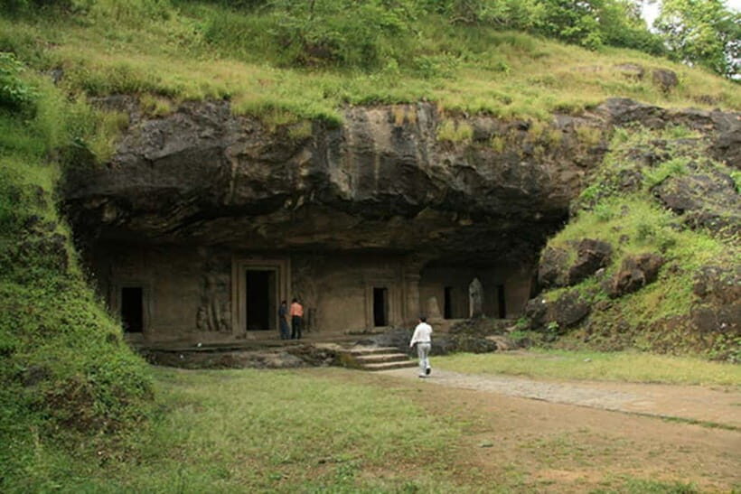 From Mumbai: Half-Day Elephanta Caves Tour with Ferry Ride - Transportation and Timing