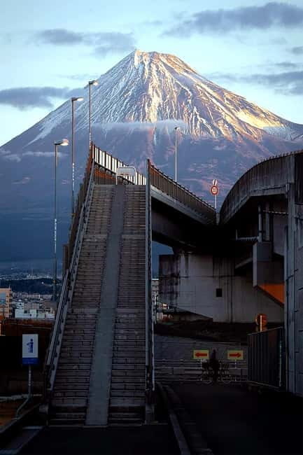 From Tokyo: 5 Best Mount Fuji Photo Spots Private Day Trip - Transportation & Practical Details