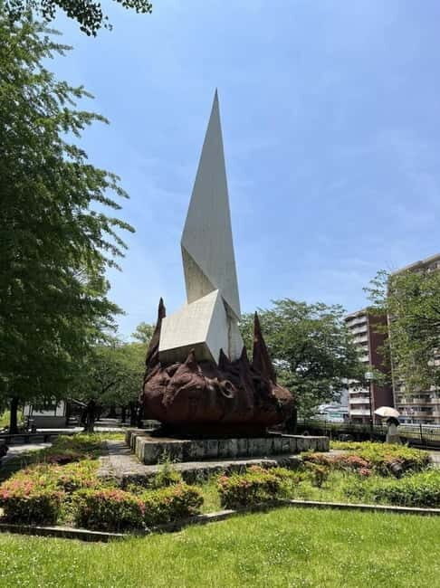 Fukuoka: Hakozaki Shrine, War Monument, & Tower Walk Tour - Elevating the Experience with Fukuoka Tower