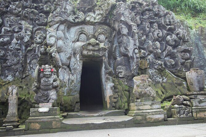 Full Day All Inclusive Besakih Holy Mother Temple Private Tour - Practical Details: What to Expect