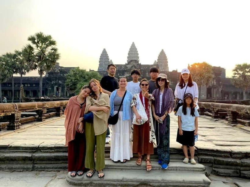 Full-Day Explore Angkor Temples Sunset Tour (with Lunch) - Exploring Angkor Thom and Bayon
