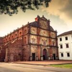 Goa: Baga Beach & The Basilica of Bom Jesus Highlights Tour - Transportation and Guide Experience
