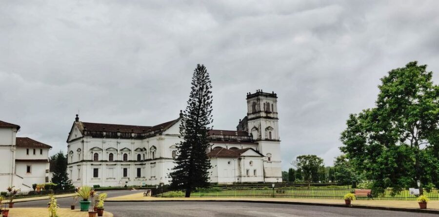 Goa: Private Full-Day Sightseeing Highlights Tour - Old Goa: Churches and Religious Heritage