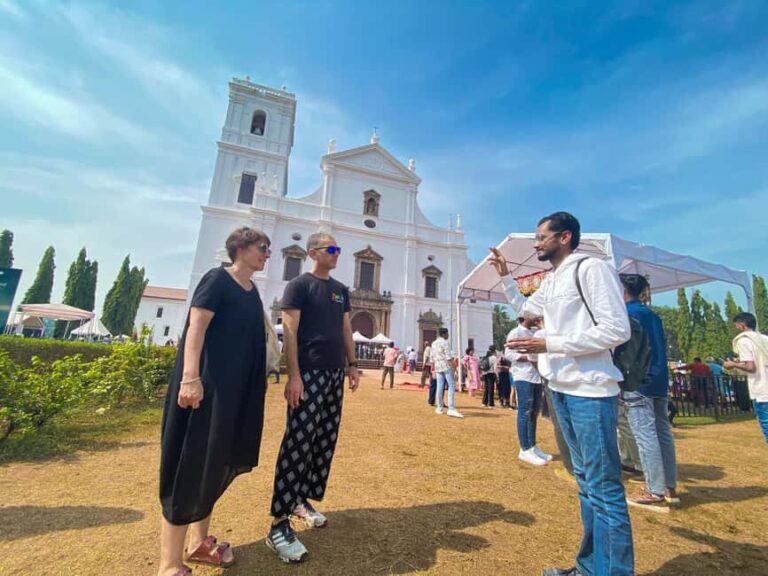 Goa : Private Guided Full-Day Sightseeing Tour with Lunch - Detailed Breakdown of the Itinerary