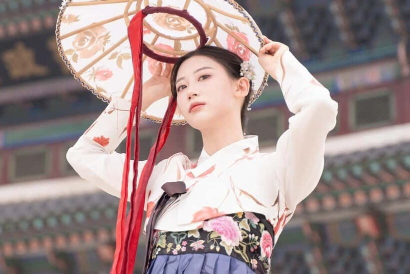 Hanbok Photoshoot at Gyeongbokgung Palace: Photos & Videos - What to Expect from the Gyeongbokgung Hanbok Photoshoot