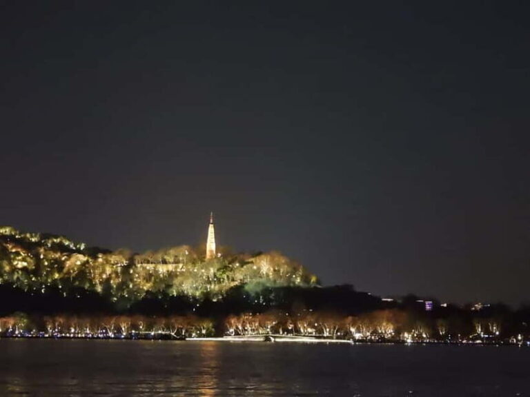 Hangzhou: West Lake Legends Walking Tour - What to Expect from the Tour