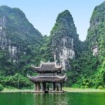 Hanoi: Guided Full-Day Hoa Lu, Trang An and Mua Cave Tour - Authentic Encounters and Real-World Insights