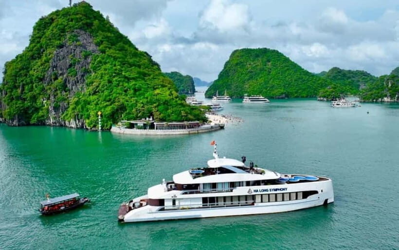 Hanoi : Halong Bay Luxury 5-Star Cruise with Jacuzzi & Lunch - What’s Included and What’s Not?