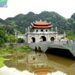 Hanoi: Ninh Binh Tour Hoa Lu, Trang An & Mua Cave & Van Long - Detailed Breakdown of the Tour Experience