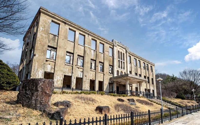 Hantan Canyon & North Korea's Labor HQ & Soisan Monorail - Practical Details and Value