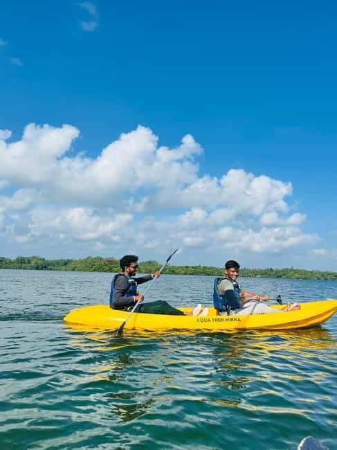 Hikkaduwa: Guided Kayak Tour of Rathgama Lagoon - What Makes This Tour Special?