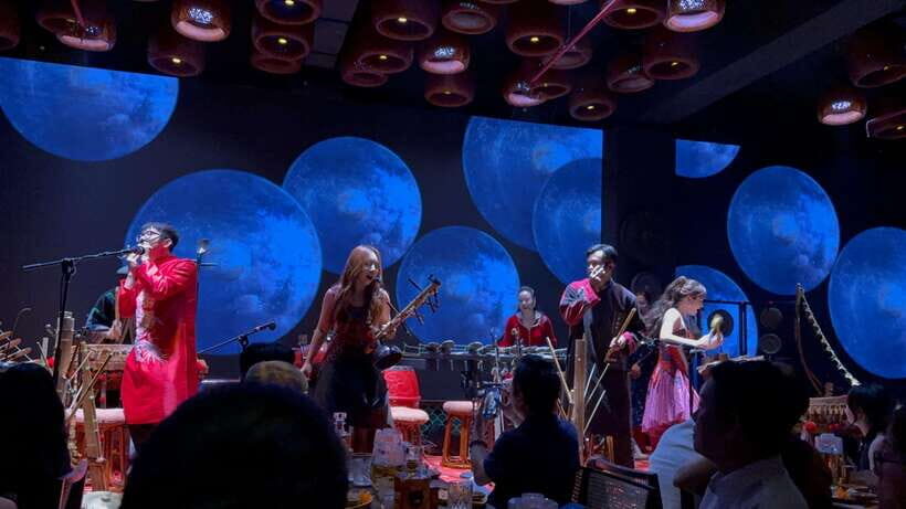 Ho Chi Minh City Sightseeing Tour With Live Music Chao Show - Practical Details: What the Tour Includes & Tips for Travelers