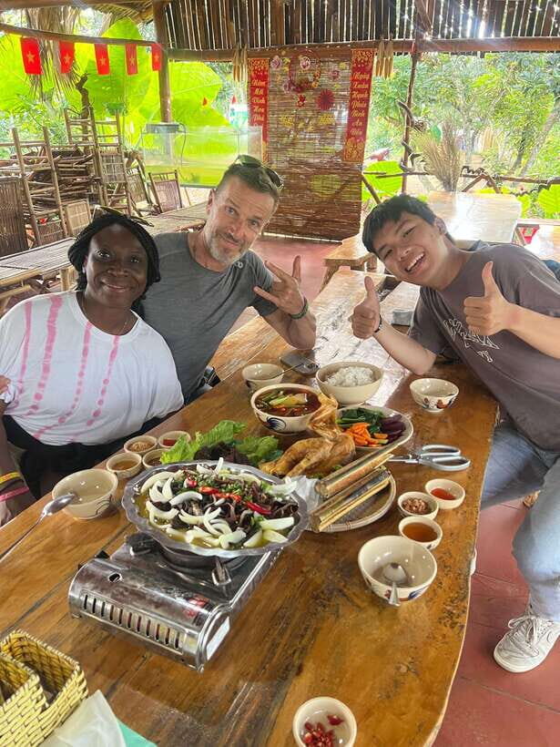 Ho Chi Minh Street Food Private Tour With Funny Guide - An In-Depth Look at What to Expect