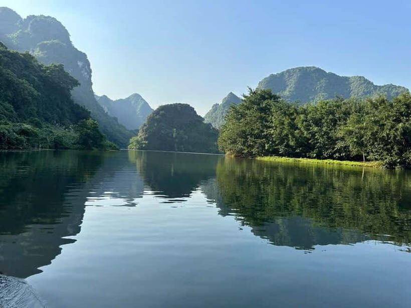 Hoa Lu - Trang An Boat Trip & Mua Cave small group tour - What Makes This Tour Stand Out?