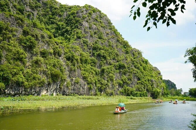 Hoa Lu - trang an - mua cave 1 day buffet luch - Highlights and Real Traveler Insights