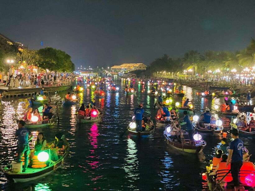 Hoi An: Hoai River Boat Ride with Flower Lantern Release - The Itinerary Breakdown