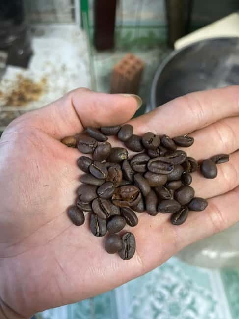 Hoi An:Coffee Making Class (Coffee: egg, Salt, Coconut, ...) - A Closer Look at the Coffee Making Class in Hoi An