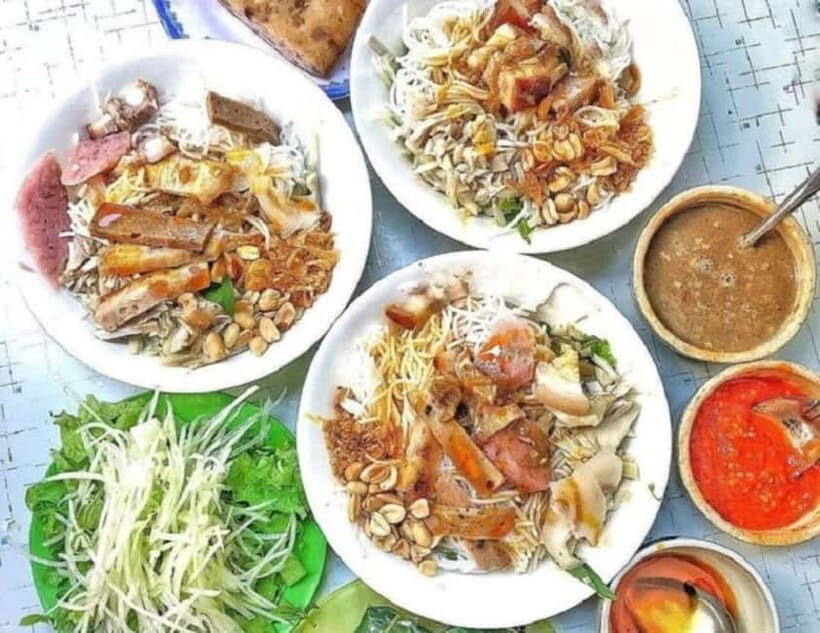 Hue: Food Walking Tour with Local Guide - What Makes This Tour Stand Out?