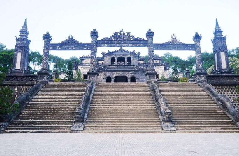 Hue Royal Tombs Tour: Visit Best Pagodas & Mausoleums - Practical Details and Tips for Your Tour