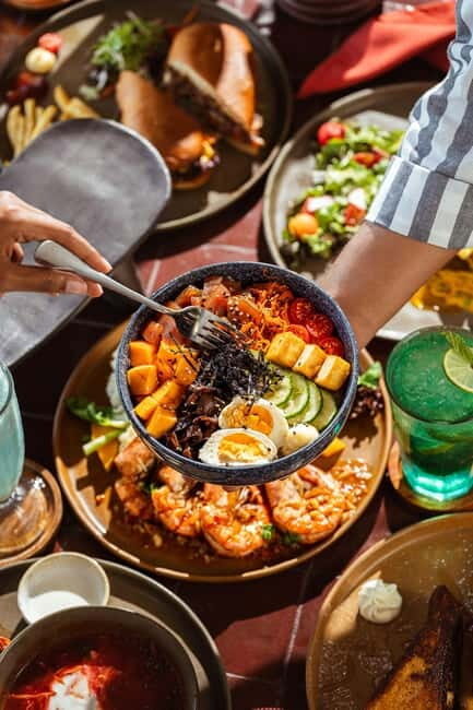 Hulhumale: Riveli Beach Club Day Pass with 3-Course Meal - The Itinerary & Day Structure