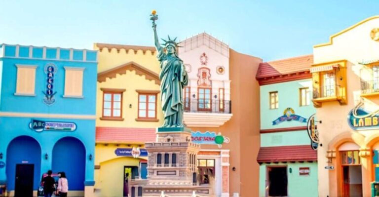 Hyderabad: 9-hour Full Day Ramoji Film City Tour with Lunch - The Journey to Ramoji Film City