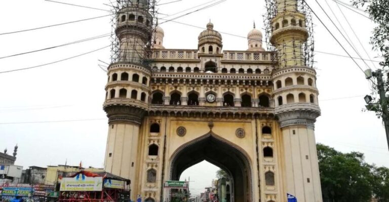 Hyderabad: Heritage Walking Tour of Old City and Charminar - What Reviewers Say