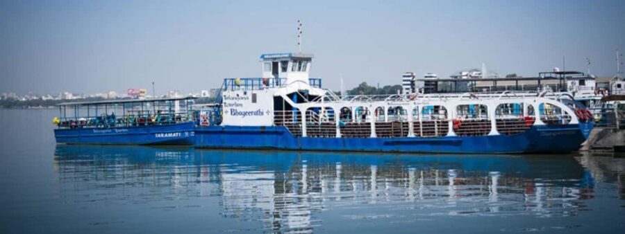 Hyderabad: Hussain Sagar Evening Ferry Luxury Tour - Detailed Review of the Hussain Sagar Evening Ferry Tour
