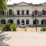 Hyderabad: Old City Walking Tour with Charminar Entry - Chowmahalla Palace