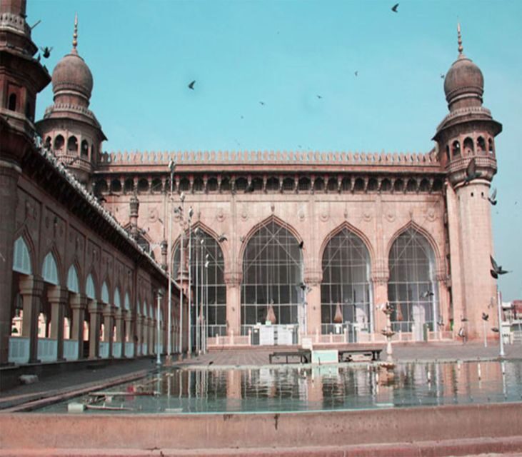 Hyderabad: Private City Tour with Evening Boat Ride - Who Is This Tour Perfect For?