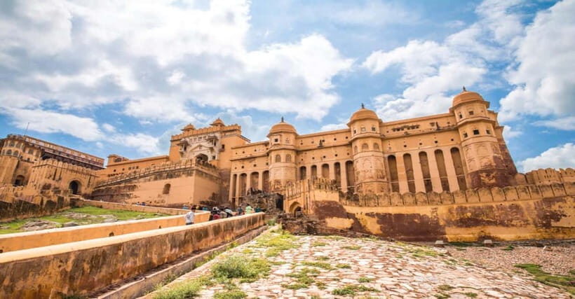 Jaipur: Amber Fort, Stepwell & Blind Love Temple Guided Tour - Why This Tour Is Worth Considering