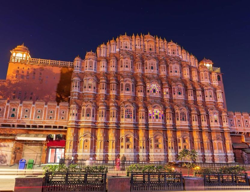Jaipur: Full Day Sightseeing Tour By Car & Local Tour Guide - Detailed Breakdown of the Itinerary
