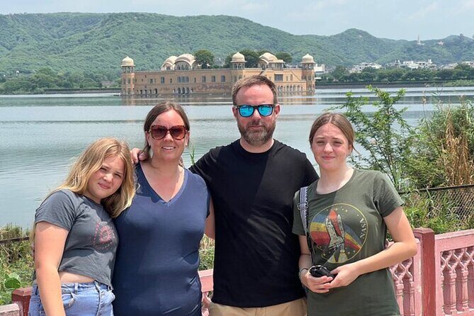 Jaipur Tour Pink City by Car From Delhi All Inclusive - What’s Included and What’s Not