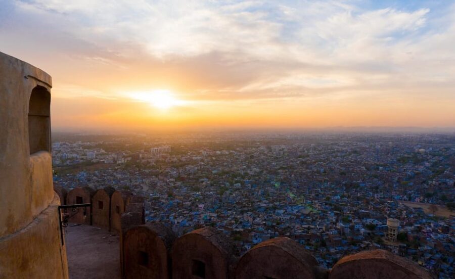 Jaipur: Tour with Nahargarh Sunrise or Monkey Temple Sunset - The Sum Up