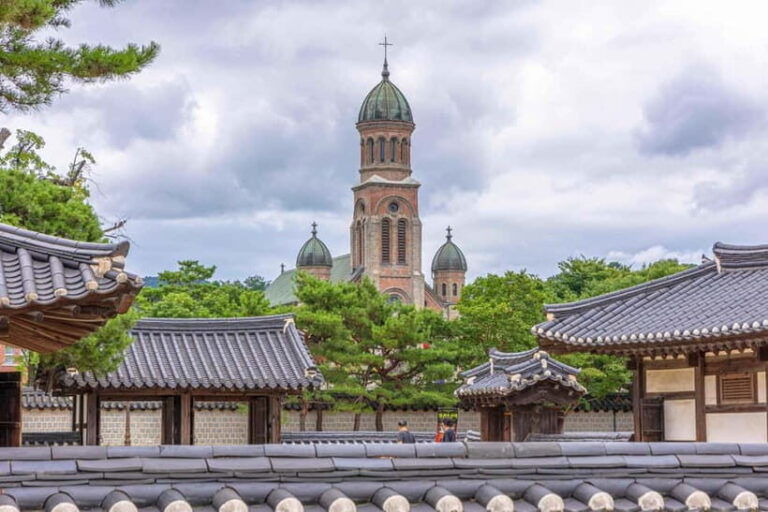 Jeonju Hanok Village Slow Walking Tour - Who Should Consider This Tour?