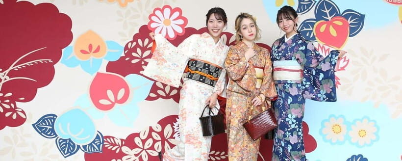 Kanazawa: Japanese Kimono Rental near Higashi Chaya District - What Makes This Tour Stand Out