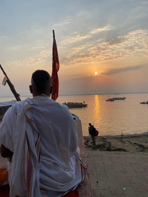 Kashi :: Heritage Walk into old city with morning boat ride - Why You Should Consider This Tour