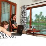 Kerala:- 03 Days Alleppey Backwater Houseboat Cruise Tour - Who Will Love This Tour?