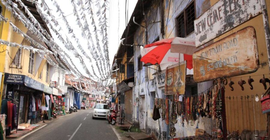 Kochi: Jewish Town Guided Walking Experience - What to Expect from the Tour